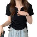 Miniatyrbilde 1 av 5: Kortermet ensfarget T-skjorte for kvinner med snøring og rynkedetaljer, Cropped T-skjorter for fritid og skole Black 2XL