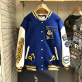 Miniatyrbillede 2 af 5: Efterår Vinter Herre Basketball Jakke Splejsning Farve Stilfuld Udendørs Frakke Til Shopping Blue L