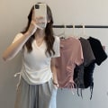 Miniatyrbilde 2 av 5: Kortermet ensfarget T-skjorte for kvinner med snøring og rynkedetaljer, Cropped T-skjorter for fritid og skole Pink M