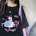Miniatyrbillede 1 af 2: Kuromi Anime Tegneserie Print T-shirt Kvinder Teenagere Kortærmet Top Sommer Afslappet Løse Toppe Rund Hals Harajuku T-shirts Black 2XL