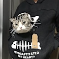 Miniatyrbillede 2 af 4: Sweatshirt med Kænguru-lomme til Katte-elskere - Hund, Kæledyr, Pote, Trøjer, Knus-lomme, Sweatshirt-lomme, Dyreører, Hætte, Høj Kvalitet Red M