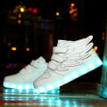 Miniatyrbild 2 av 5: LED Lysande Hi-top Skor Med Vinge USB Uppladdningsbara Blinkande Sneakers För Småbarn Barn Pojkar Flickor White 32