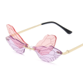 Miniatyrbilde 1 av 4: Dragonfly Rimless Solbriller Fe Vinget Formet Rammeløs （5#）