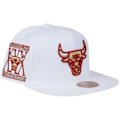 Miniatyrbild 1 av 4: Snapbackkeps MITCHELL & NESS Chicago Bulls - Vit - Herr - Sportkläder Vit