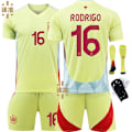 Pikkukuva 1 / 4: Espanjan jalkapalloasusetti 2024, numerot 9 Garvey, 26 Pedri, 7 Morata, 16 Rodry, Euroopan Cup Size 16 24 yards