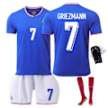 Pikkukuva 5 / 5: 2024 Eurojen Ranskan joukkueen pelipaita numero 10 Mbappe jalkapallopaita 7 Griezmann 9 Giroud 11 Bale setti No. 7 with socks and protective gear L code