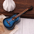 Miniatyrbild 5 av 11: Miniatyrgitarr Replika Musikinstrument Samlarobjekt Dockhusmodell Heminredning Folk full width log 16cm