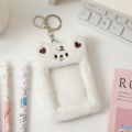 Miniatyrbild 5 av 11: Söt plysch fotokortshållare nyckelring Kpop Idol genomskinlig fotofodral Nyckelringar Busskort för case Vinter Varm ID- cover Brown