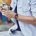 Miniatyrbillede 3 af 11: 20 mm 22 mm Moderigtig Læder Urrem til Samsung Galaxy Watch Active 2 40 mm 44 mm Udskiftningsarmbånd Elegant Armlænke 4 Gray Active 2 40mm 44mm