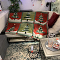 Pikkukuva 7 / 9: Hyvää Joulua Orava Mänty Huopa Seinävaate Seinäkoriste Sohvapyyhe Squirrel tree blanket 90*150cm
