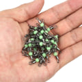 Miniatyrbillede 5 af 8: Fishhook 20 stk. Fiskesvirvel Konnektor Leje Rullende 3 Vejs T Form Fiskekrog Lokke Line Konnektor Fiskegrej Lysende Perler Size 8 20 pcs