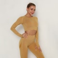 Miniatyrbillede 10 af 11: Europæisk og amerikansk sømløst yogatøj langærmet høj elastisk plisseret hurtigtørrende langærmet fitness yogatøj top 6205 Long Sleeve-watermelon red M