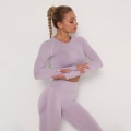 Miniatyrbillede 8 af 11: Europæisk og amerikansk sømløst yogatøj langærmet høj elastisk plisseret hurtigtørrende langærmet fitness yogatøj top 6205 Long Sleeve-light gray S