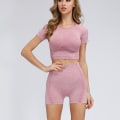 Pikkukuva 7 / 11: Joogasetti treenipaidat urheiluhousut rintaliivit kuntosalivaatteet shortsit naisille 3pcs ShortGray M