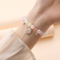 Miniatyrbillede 9 af 9: Lille Vare Armbånd Ornament Koreansk Stil Frisk Sød Clow M Krystal Snøre Perler Børn Studenter Armbånd Kvinde 573F Scottish fold rabbit