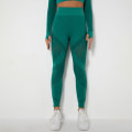 Pikkukuva 4 / 9: Eurooppalaiset ja amerikkalaiset saumattomat neulotut seksikkäät raidat kosteutta siirtävät joogahousut urheiluun juoksuun fitness-housut naisille 6301 trousers-wine red S