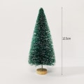Miniatyrbilde 1 av 8: 5 stk. Mini Juletre Plast Kunstig Juletre Ornament Vinter Snø Bordplate DIY Håndverk Juledekorasjon 2023 12.5cm