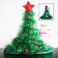 Miniatyrbilde 1 av 10: Juletrehatt Juledekorasjonsutstyr Ikke-vevd Regnsilke Julehatt Festutstyr Kle opp Julehatt Green with light