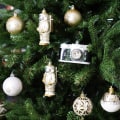 Miniatyrbilde 2 av 6: Yinhao Julekule Juleutstyr Juletrepynt Anheng Henger Red, green and white