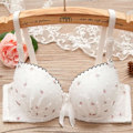 Miniatyrbild 1 av 5: BH för Kvinnor Push Up BH Sömlös Bralette Vadderad Omlott Rosett Sling Andningsbar Underkläder White 32/70AB