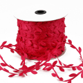 Miniatyrbilde 4 av 11: 10 meter silke bladformet kunstig blomst grønne blader for hjem bryllupsdekorasjon DIY krans scrapbooking håndverk falsk blomst Red