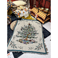 Pikkukuva 6 / 9: Hyvää Joulua Orava Mänty Huopa Seinävaate Seinäkoriste Sohvapyyhe Squirrel tree blanket 90*150cm