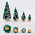 Miniatyrbillede 2 af 8: 5 stk. Mini Juletræer Plastik Kunstigt Juletræs Ornament Vinter Sne Bordplade DIY Håndværk Juledekoration 2023 8.5cm