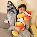 Miniatyrbilde 2 av 11: 30cm 3D Simulering Gullfisk Plysjleker Fylt Myk Dyr Karpe Plysjpute Kreativ Sofapute Putegave Leketøy for Barn lianyong