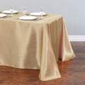 Miniatyrbilde 7 av 7: Rektangulær satinduk bordduk overlegg bryllup jul babyshower bursdag julebankett dekor hjem spisebord White 145x396cm(57x156inch