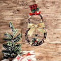 Miniatyrbilde 2 av 5: LED Julekrans Hengende Vegg Dør Tre Ornament Rottingkrans Kranssirkel Vegg Dørkrans Juledekor Dropshipping Round shape