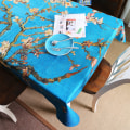 Pikkukuva 5 / 5: Eurooppalaistyylinen Van Gogh Aprikoosinkukka Eksoottinen Tähtitaivas Taide Kuuluisa Maalaus Pitkä Pöytäliina Ravintola Maalaushuone Taide Luokkahuone Pöytäliina Starry sky 100*145