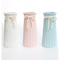 Miniatyrbillede 5 af 5: Hvid Keramisk Riflet Vase til Minimalistisk Moderne Hjemmeindretning, Dekorativ Blomster Vase til Bryllup Middagsbord Kontor Soveværelse - 7,5 Tommer / 20 CM-blå
