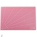 Miniatyrbild 1 av 11: A3, A4, A5 SKÄRMATTA HALKFRI SJÄLVLÄKANDE MED TRYCKTA RUTNÄT A3 Pink 1pc