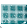 Miniatyrbild 1 av 11: A3, A4, A5 SKÄRMATTA HALKFRI SJÄLVLÄKANDE MED TRYCKTA RUTNÄT A4 Green 1pc