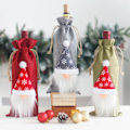 Miniatyrbild 2 av 5: 1st Röd Jul Rödvin Flask Set Linne Ansiktslös Gammal Ma