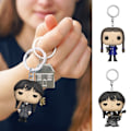 Miniatyrbild 2 av 3: Onsdagspresenten Addams Figurnyckelring födelsedagspresent A