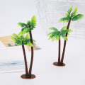 Miniatyrbilde 3 av 5: 5 stk. Miniatyrplanter i plast med kokosnøttpalme