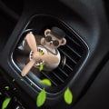 Miniatyrbillede 1 af 5: Bil Diffuser Luftventil Klemme, Anime Bjørn Pilot Bil Lufterfrisker med F