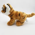 Miniatyrbilde 2 av 2: Simulering Plysjleker 20cm Stor Tegneserie Tiger Plysjleke Myk Simulering Tiger Dukke Fylt Dyr Barnerom Dekorasjon Leker Bursdagsgave Leker (Gul)