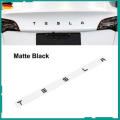 Pikkukuva 2 / 5: 3d-mattamusta Tesla-kirjaimet tavaratilan paneelin merkki