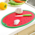 Miniatyrbild 2 av 5: Vattenmelonformade stockar halkfri skärbräda för hemgrönsaker F