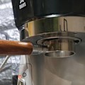 Pikkukuva 2 / 5: 51mm pohjaton kahvikoneen portafilter suodatin Delonghi