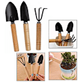 Miniatyrbilde 2 av 5: 3 stk hageverktøy, liten spade, rive og spade med treskaft for