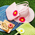 Pikkukuva 5 / 5: Tyttöjen teekutsuhattu ja -laukku, Daisy Flower Sun Straw Hat ja laukku S