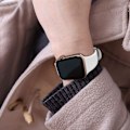 Miniatyrbild 3 av 3: Kompatibel med Apple Watch Armband 42mm/44mm/45mm/49mm Ersättningsarmband för iWatch Series SE 9 8 7 6 5 4 3 2 1 (Vit)