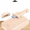 Miniatyrbillede 5 af 7: Træguitarformet Flashdrev Opbevaring USB 2.0 U Disk Memory Stick Til PC(8G)