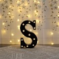 Miniatyrbillede 3 af 6: Qinwei Led-bogstavlys Nyt design Lys op sorte bogstaver til begivenheder Bryllupsfest Fødselsdag Hjem Bar DIY-dekoration (bogstav N)