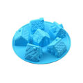 Miniatyrbillede 2 af 3: Peberkagehusform 6-huls Jul Lille Hus Bageplade Silikone Bageforme 3D til DIY Fremstilling Brownies Chokolade
