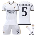 Pikkukuva 1 / 2: 23/24 Real Madrid Lasten Aikuisten Peliasu Puku Urheiluvaatteet Sarja Sukilla No.5 BELLINGHAM XS