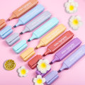 Miniatyrbillede 3 af 5: 8 stk. Glitter Highlighter Assorterede Farver Fiber Nib Hurtigtørrende Glat Notering Pen til Skole Kontor Kunst DIY